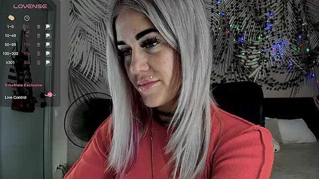 Snapshot of Kira_Key chatting on February 26, 2026, 1:48 am Kira Key online show from February 26, 2026, 1:48 am