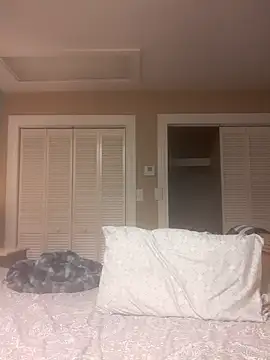 Gearsuit online show from October 18, 2025, 10:16 am