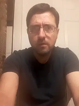 Gearsuit online show from November 7, 2025, 3:06 am