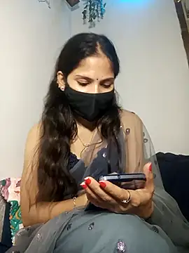 TheSassyGirl7 online show from October 19, 2025, 9:37 pm