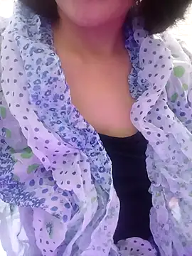 Snapshot of Thaohoa_love chatting on November 4, 2025, 8:30 pm Thaohoa love online show from November 4, 2025, 8:30 pm