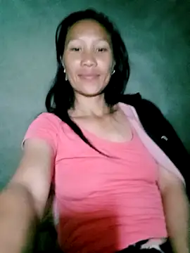 Lisa pusy online show from December 22, 2025, 7:11 pm