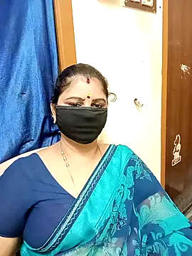 sushma26 online show from October 30, 2025, 5:24 pm