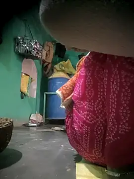 Snapshot of CUTGIRL76 chatting on February 12, 2026, 2:17 am CUTGIRL76 online show from February 12, 2026, 2:17 am