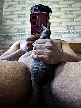 Snapshot of yournaughtysam chatting on December 20, 2025, 9:38 am yournaughtysam online show from December 20, 2025, 9:38 am