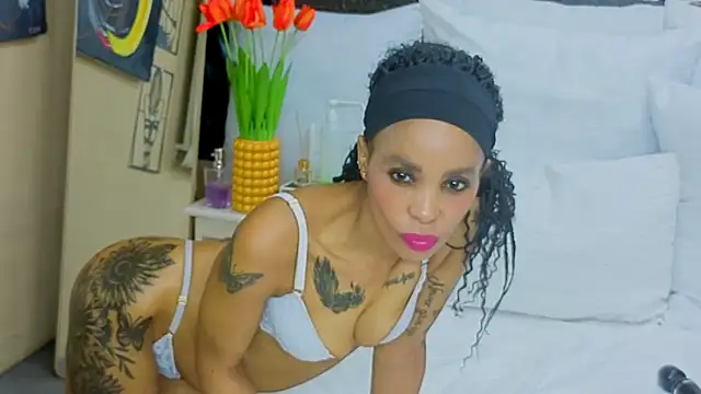 CaramelNatashaxx online show from October 21, 2025, 7:20 am