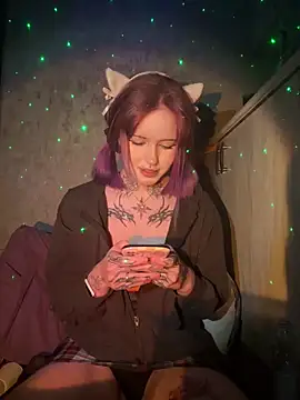 n1ghtcloud online show from October 12, 2025, 1:15 am