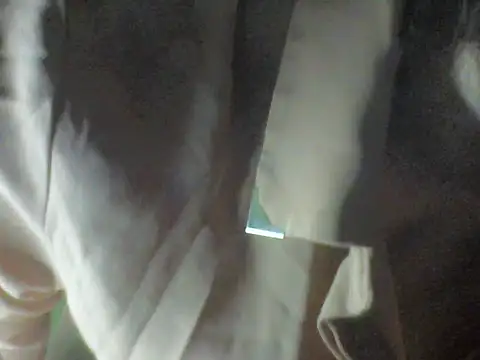 kera metina online show from October 2, 2025, 2:13 pm