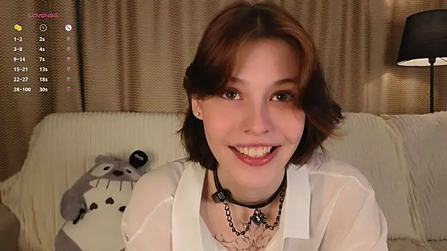 Snapshot of LurleneRamo chatting on September 18, 2025, 1:18 am LurleneRamo online show from September 18, 2025, 1:18 am