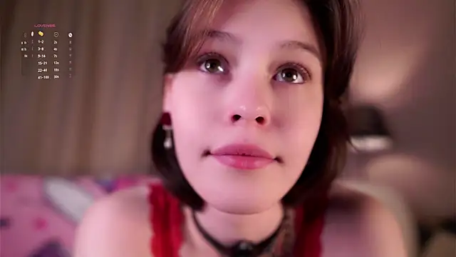 Snapshot of LurleneRamo chatting on October 6, 2025, 1:03 am LurleneRamo online show from October 6, 2025, 1:03 am