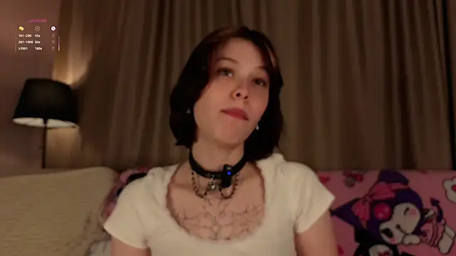 Snapshot of LurleneRamo chatting on October 7, 2025, 1:03 am LurleneRamo online show from October 7, 2025, 1:03 am