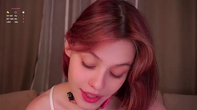 Snapshot of LurleneRamo chatting on November 25, 2025, 1:05 am LurleneRamo online show from November 25, 2025, 1:05 am