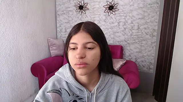 Evagirl69 online show from February 27, 2026, 12:16 pm