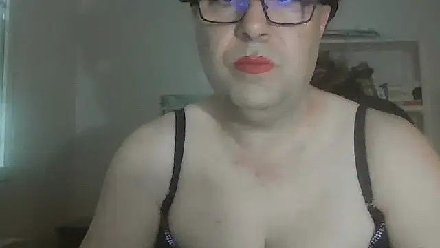 Snapshot of nataliacd chatting on September 17, 2025, 2:08 pm nataliacd online show from September 17, 2025, 2:08 pm