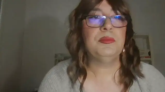 Snapshot of nataliacd chatting on November 3, 2025, 3:57 pm nataliacd online show from November 3, 2025, 3:57 pm