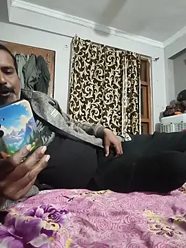 vardh033 online show from February 16, 2026, 12:56 pm