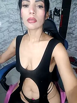 AlisSon  hot online show from November 7, 2025, 12:54 am