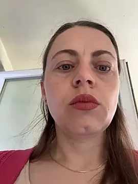 Snapshot of ladywithbigass chatting on May 7, 2026, 4:40 am ladywithbigass online show from May 7, 2026, 4:40 am