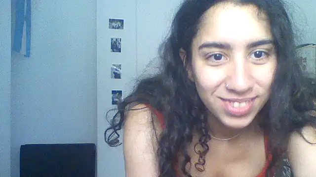 Snapshot of Souphicherry chatting on October 16, 2025, 7:04 pm Souphicherry online show from October 16, 2025, 7:04 pm