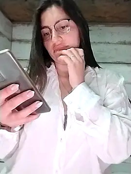 LolatuMiel online show from January 14, 2026, 8:31 am