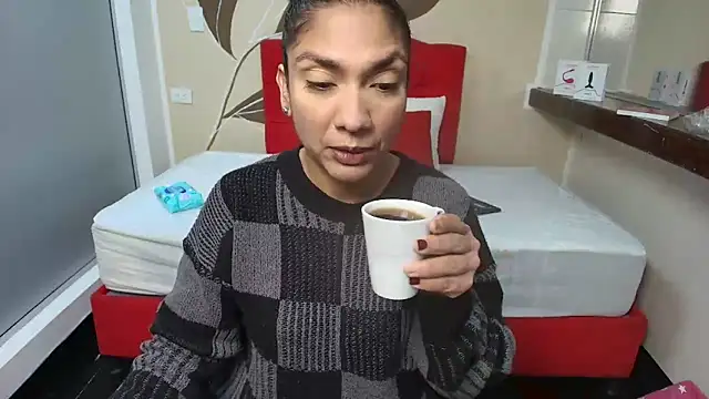 Snapshot of SexyRachel_ chatting on September 10, 2025, 12:05 pm SexyRachel  online show from September 10, 2025, 12:05 pm