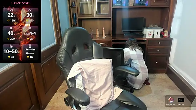 Snapshot of SexyRachel_ chatting on October 19, 2025, 12:50 pm SexyRachel  online show from October 19, 2025, 12:50 pm