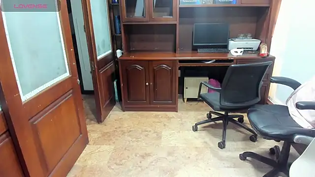 Snapshot of SexyRachel_ chatting on October 23, 2025, 12:04 pm SexyRachel  online show from October 23, 2025, 12:04 pm