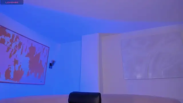 BonnyRose online show from April 17, 2026, 3:42 am