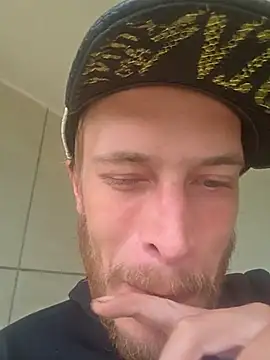 Leshok online show from November 12, 2025, 9:47 pm