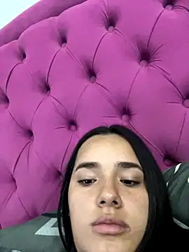 Luciaparker03 online show from December 5, 2025, 3:15 am