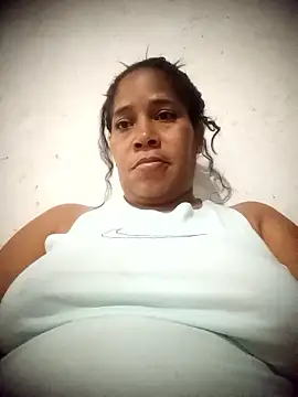 Snapshot of Big_ass_submissive chatting on January 15, 2026, 11:41 pm Big ass submissive online show from January 15, 2026, 11:41 pm