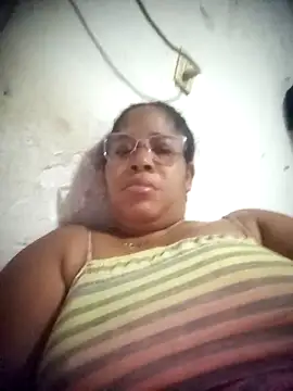 Snapshot of Big_ass_submissive chatting on February 4, 2026, 12:33 pm Big ass submissive online show from February 4, 2026, 12:33 pm