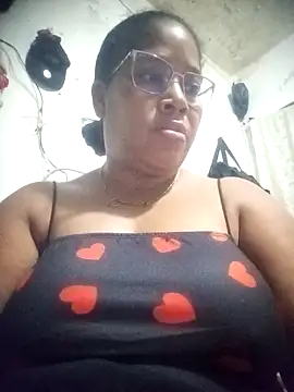 Snapshot of Big_ass_submissive chatting on February 5, 2026, 12:32 pm Big ass submissive online show from February 5, 2026, 12:32 pm