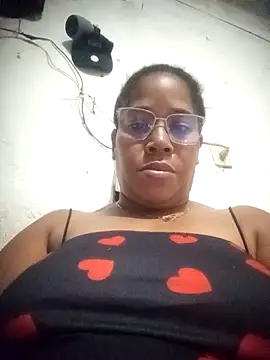 Snapshot of Big_ass_submissive chatting on February 6, 2026, 12:41 pm Big ass submissive online show from February 6, 2026, 12:41 pm