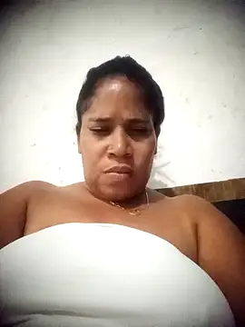 Snapshot of Big_ass_submissive chatting on February 15, 2026, 4:09 am Big ass submissive online show from February 15, 2026, 4:09 am