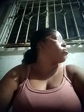 Snapshot of Big_ass_submissive chatting on February 19, 2026, 12:39 am Big ass submissive online show from February 19, 2026, 12:39 am