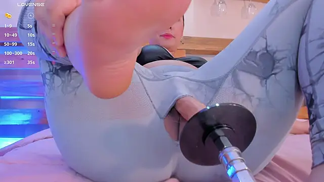 Snapshot of _miss_mia chatting on November 21, 2025, 11:53 am miss mia online show from November 21, 2025, 11:53 am