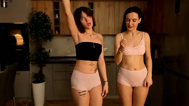 Anny Molly online show from February 18, 2026, 6:09 am