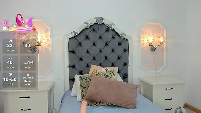 Alison Carde05 online show from September 23, 2025, 7:39 pm