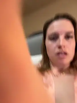 amberrose094 online show from March 18, 2026, 7:28 pm