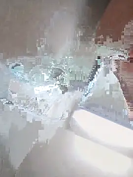 Snapshot of smoothlikemilk09 chatting on November 5, 2025, 3:06 am smoothlikemilk09 online show from November 5, 2025, 3:06 am