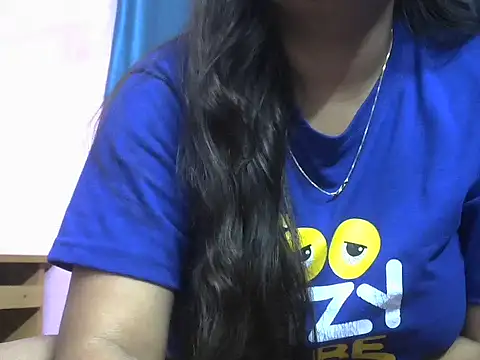 Queenxxx98 online show from February 20, 2026, 7:14 pm