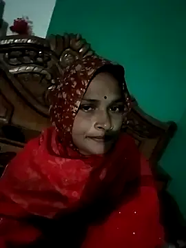 Sapna9685 online show from November 20, 2025, 12:44 am