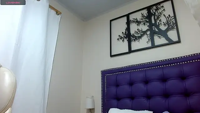 lunadread online show from November 13, 2025, 12:26 pm