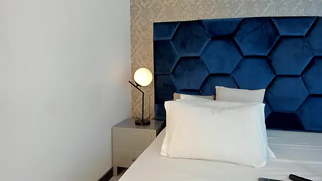 Isabellaa Palacios online show from November 7, 2025, 6:52 pm