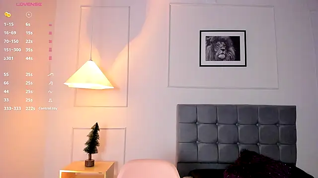 Snapshot of nikolevoshkie_ chatting on December 18, 2025, 8:04 pm nikolevoshkie online show from December 18, 2025, 8:04 pm