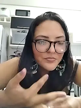 Snapshot of AuroraChest chatting on February 22, 2026, 10:30 pm AuroraChest online show from February 22, 2026, 10:30 pm