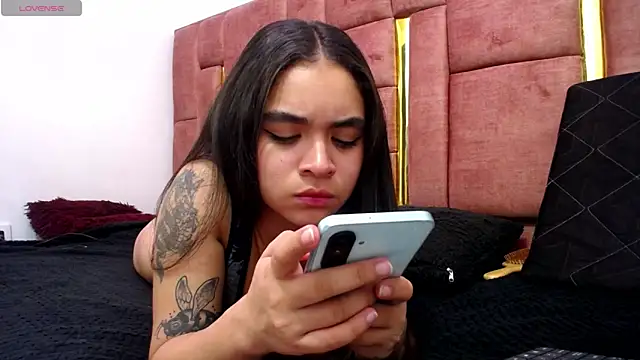 KENDALL ART online show from April 2, 2026, 7:50 am