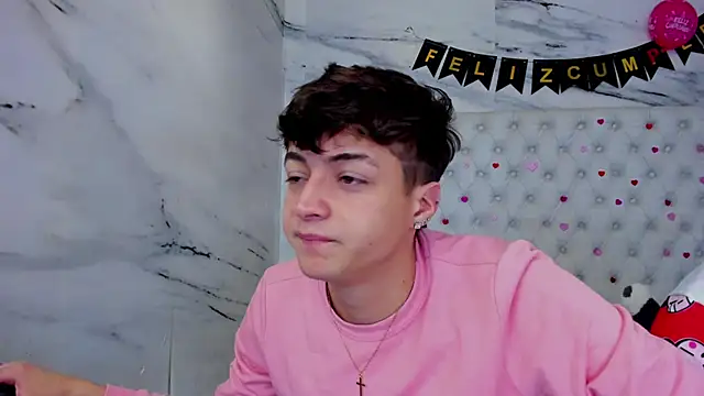 Ari and Storm online show from March 27, 2026, 2:28 pm