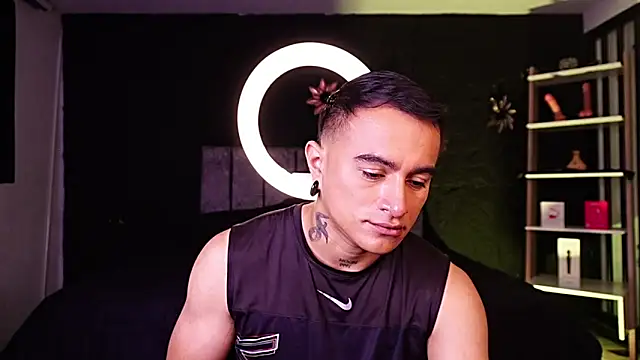 LiamDeep online show from July 10, 2026, 1:10 am